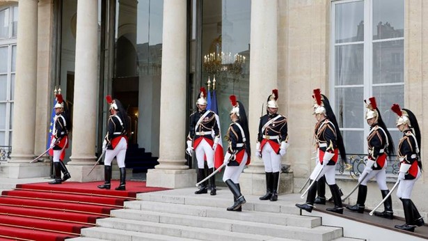 Le perron de l'Élysée