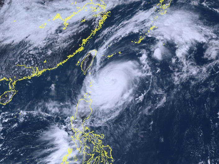 Le typhon Koinu au-dessus de Taiwan