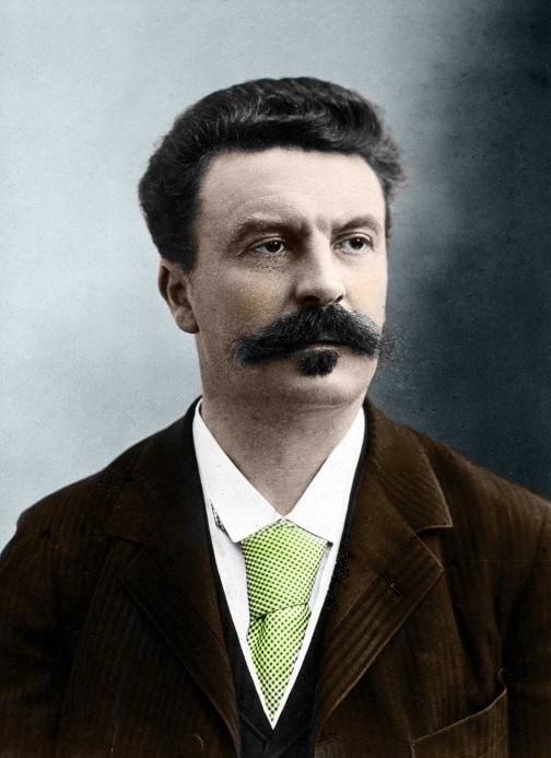 La célèbre moustache de l’écrivain Guy de Maupassant