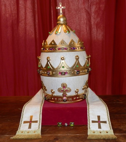 Tiare pontificale